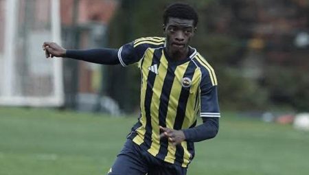 Benfica, Fenerbahçe’nin yıldız adayı Adams Kone’yi istiyor!