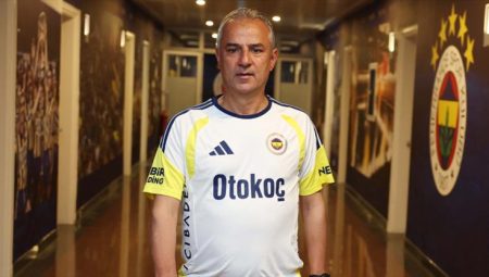 Fenerbahçe’nin Topuk Yaylası’ndaki kamp kadrosu belli oldu